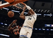 28圈-字母哥回归赛场，连败首场状态亮眼，公牛观众沸腾！的简单介绍