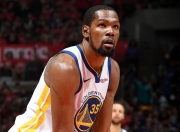 28circle-勇士不断突破！，浓眉哥连续七场比赛得分超过出色防守引发球迷热议的简单介绍