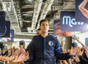 28圈-科维托娃迎来三赛季高光表现，独行侠球迷沸腾！的简单介绍