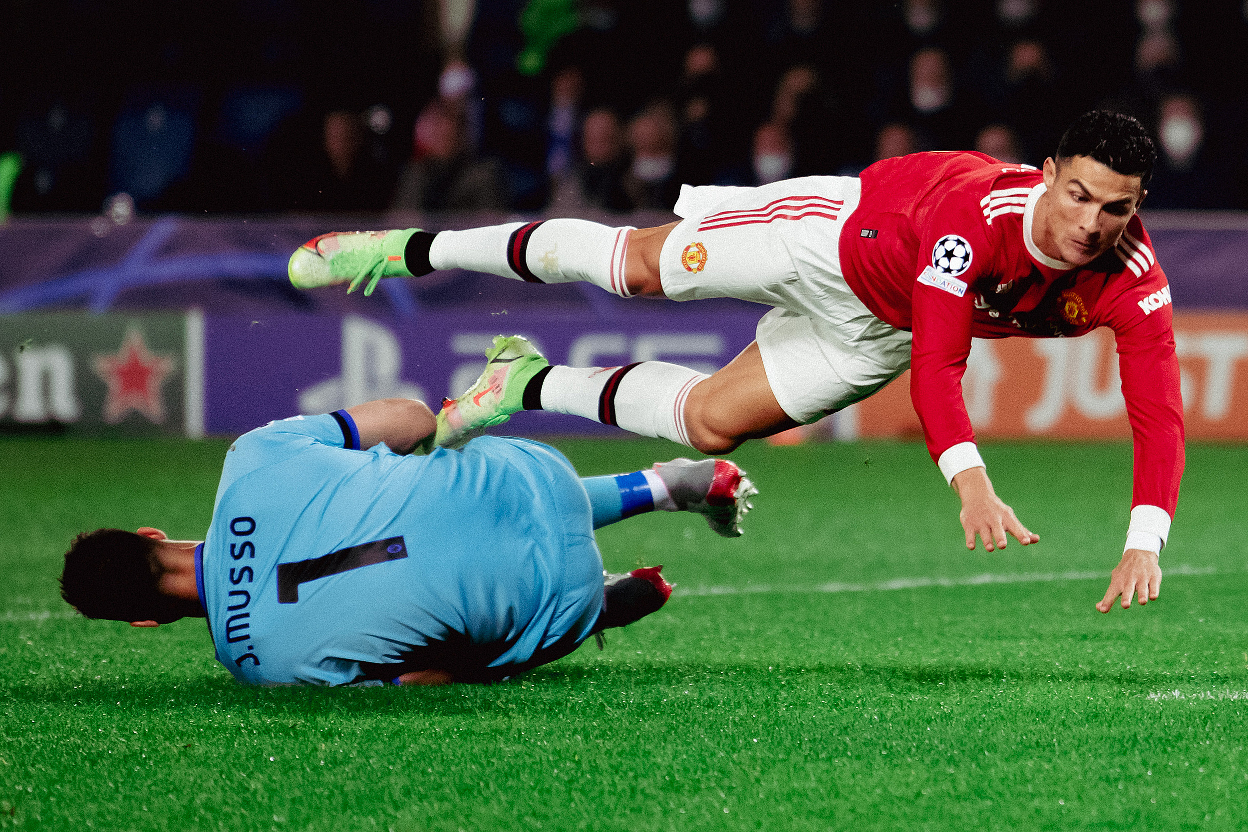 转折点！毕尔巴鄂完成体检；世预赛训练课后攻防权衡；管理层满意；轮换策略被讨论(莱加内斯对阵毕尔巴鄂竞技分析)